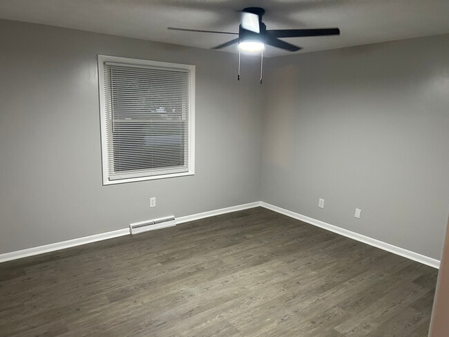 Foto del edificio - 8523 Pleasantwood Ave NW