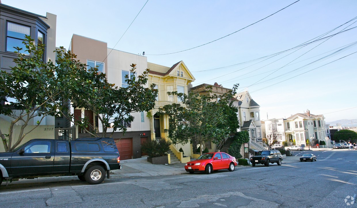 Foto principal - 2743-2745 Laguna St
