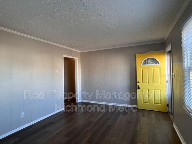 Building Photo - 20507 Hickory Ct