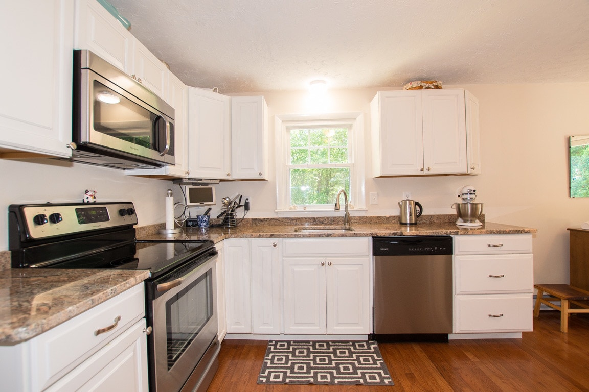 79 North St, Mansfield, MA 02048 Townhouse for Rent in Mansfield, MA