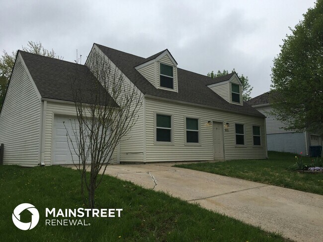 Building Photo - 801 N Sioux Ave