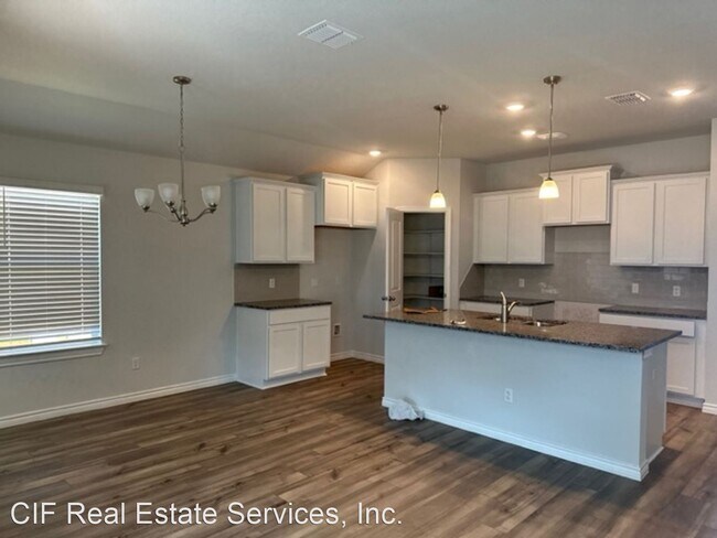 Building Photo - 4 br, 2 bath House - 10824 Hollister Ln.