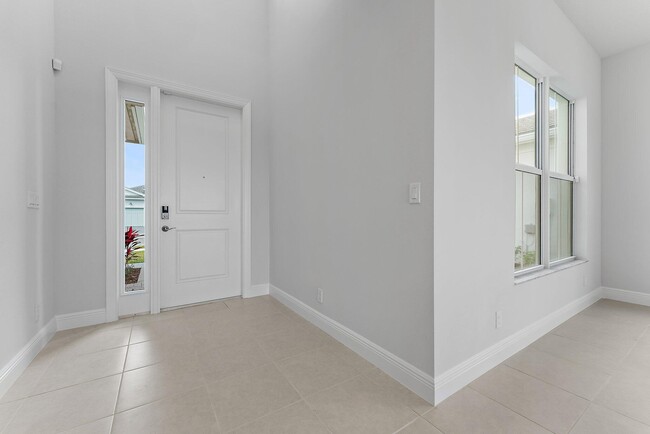 Building Photo - 12550 Nautilus Cir