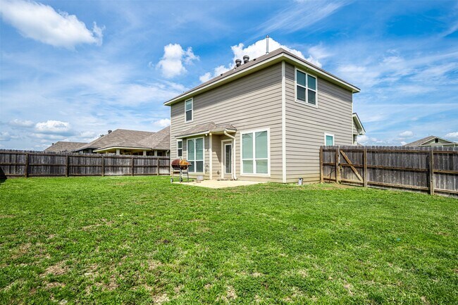 Foto del edificio - 1010 Harvest Ln.