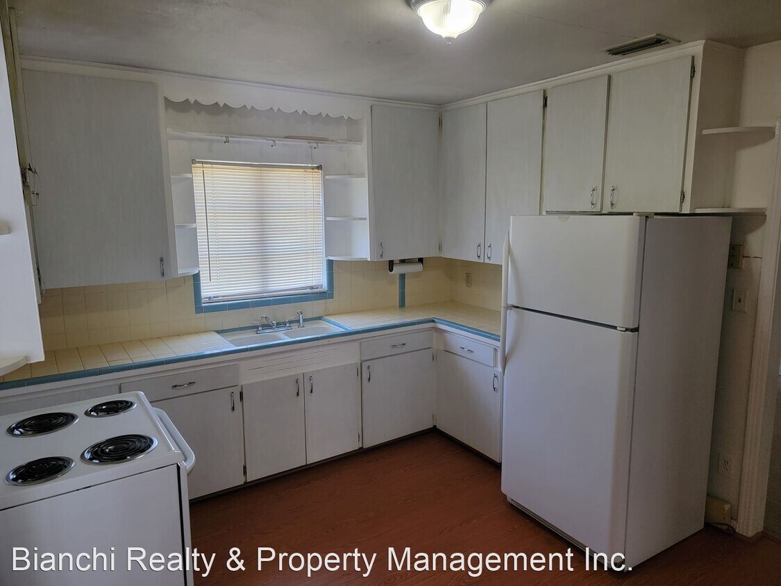 Building Photo - 2 br, 1 bath House - 2601 13th Avenue South