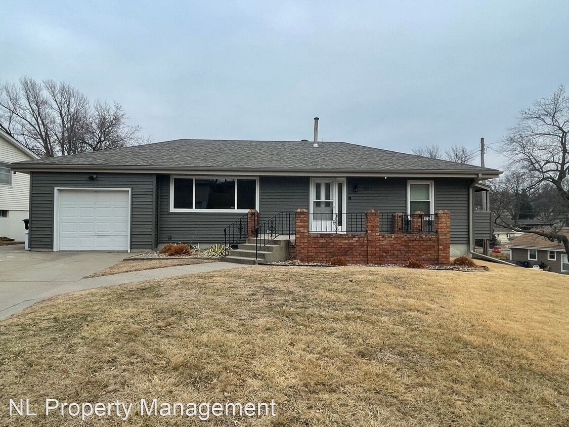 Primary Photo - 3 br, 2 bath House - 3425 S 77th Street
