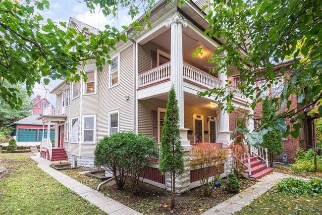 Foto del edificio - 3142 Girard Ave S