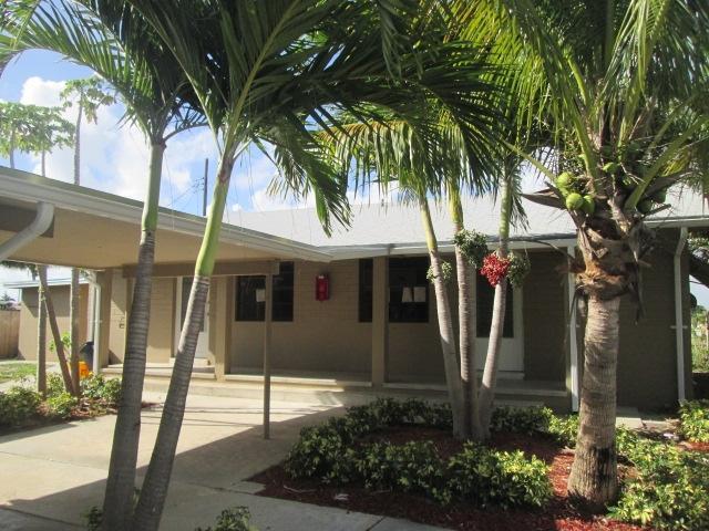 Foto del edificio - 498 W Drew St