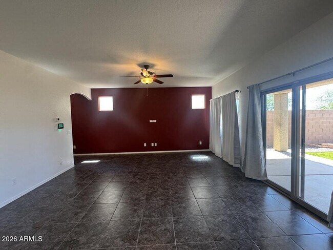 Foto del edificio - 5244 Encanto Dr