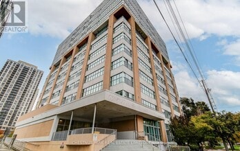 Building Photo - 2 Fieldway Rd