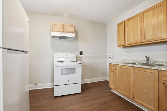 Foto del edificio - 701 Hazel St