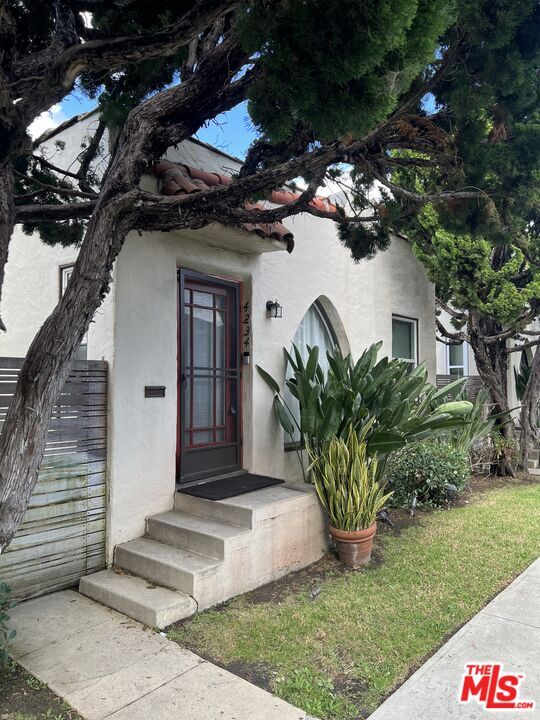 4234 Lincoln Ave Condos in Culver City, CA Westside Rentals
