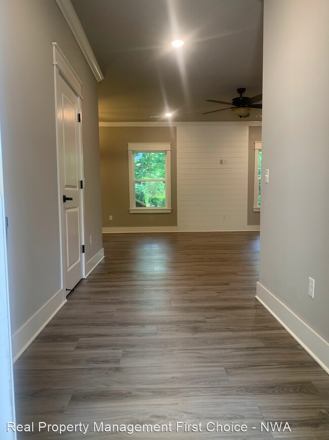 Foto del edificio - 3 br, 2 bath House - 48 Penzance Drive