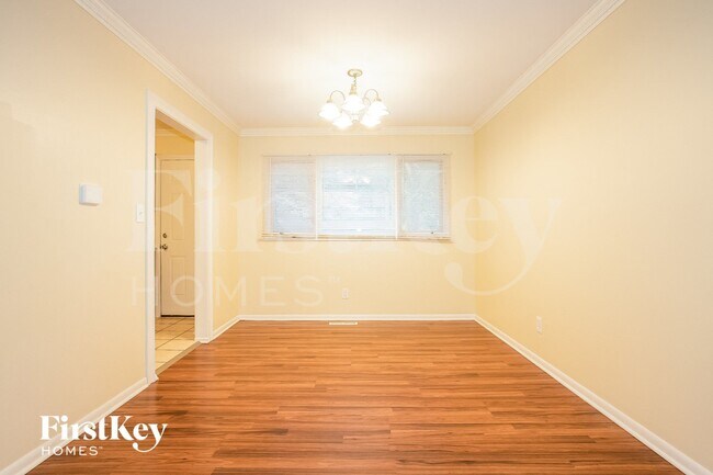Foto del edificio - 148 Berkshire Dr