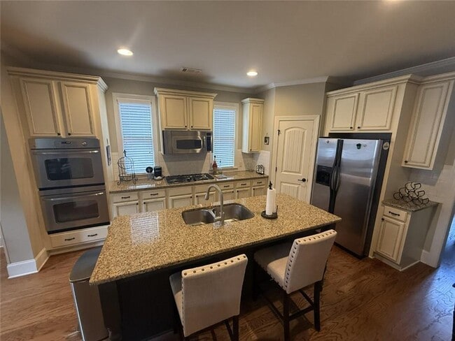 Foto del edificio - 1125 Walters Cir