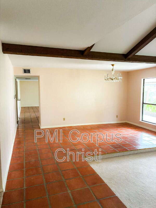 Building Photo - 5030 Merganser Dr
