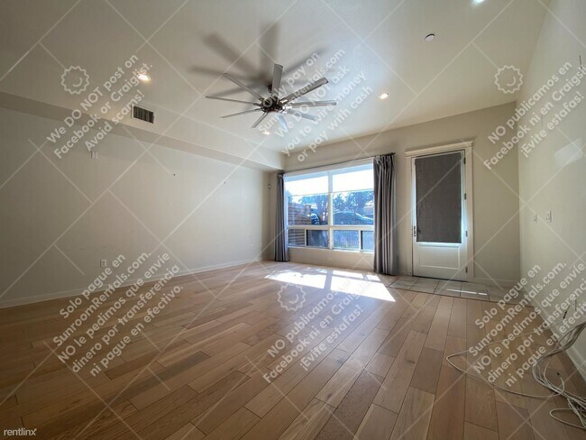 Building Photo - 3 br, 3 bath House - 3200 Grandview St 5 5