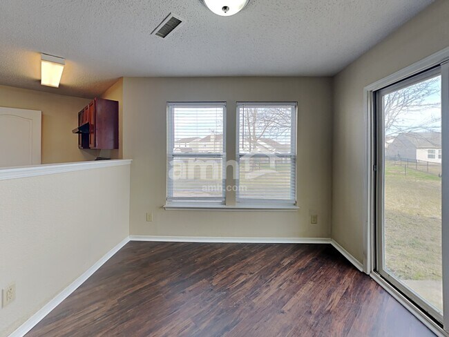 Foto del edificio - 6768 W Littleton Dr