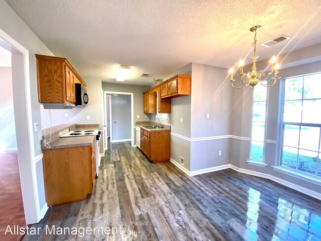 Foto del edificio - 3 br, 2 bath House - 7409 Crystal Drive