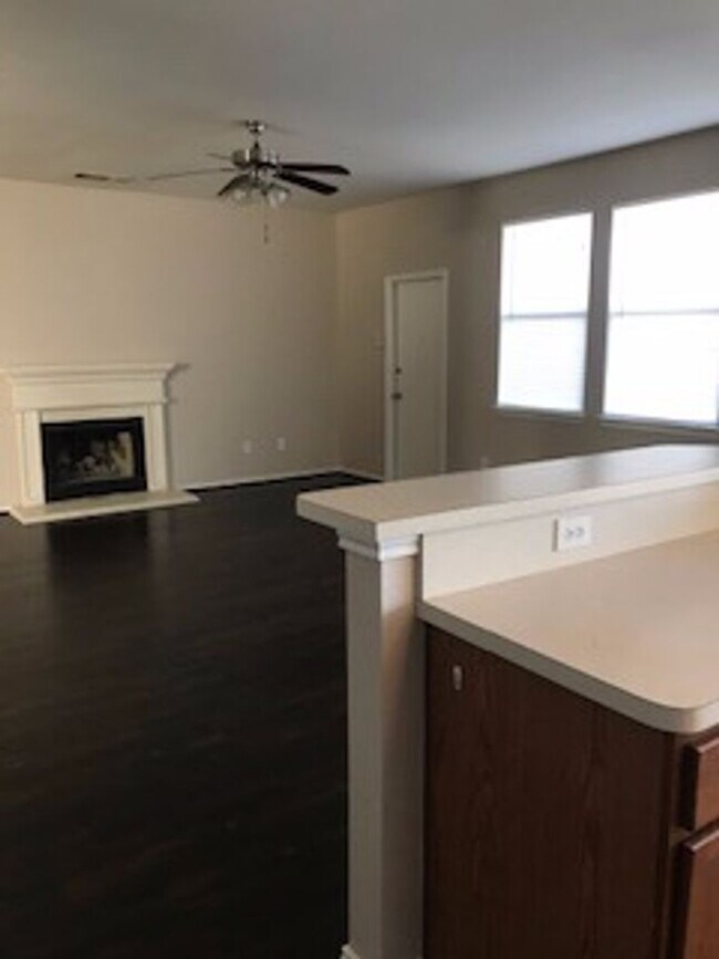 Foto del edificio - Large 3 Bedroom in Royse City!!