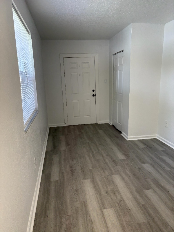 Building Photo - 1315 NW 113 Terrace