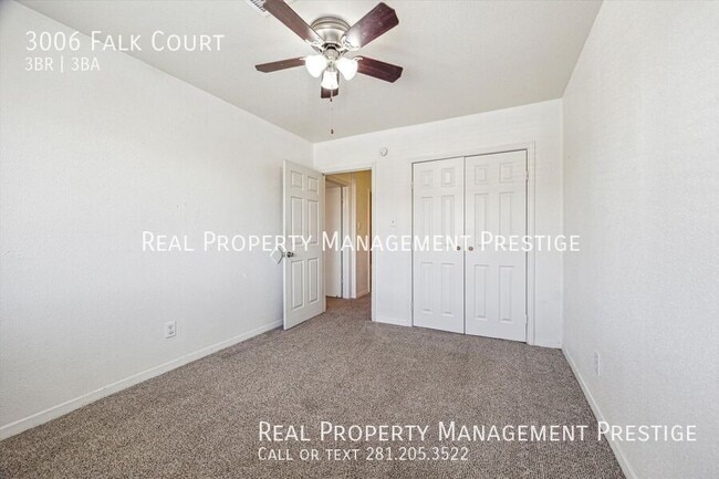 Building Photo - 3006 Falk Ct