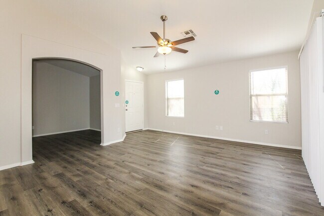 Building Photo - 16214 N 162nd Dr