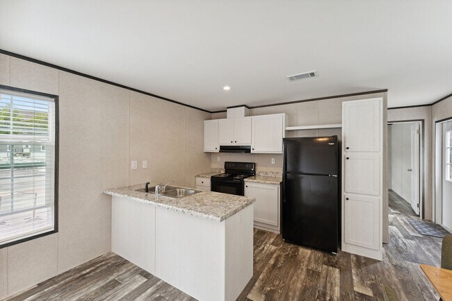 Foto del edificio - 108 Bluejay Hill