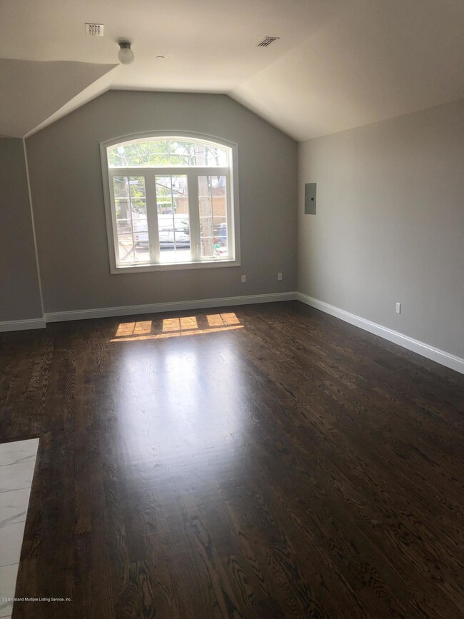 Foto del edificio - 183 Ridgecrest Ave