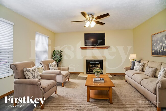 Building Photo - 3953 Highland Bluff Dr