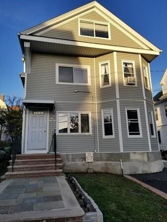 Primary Photo - Spacious 2BD/1BTH in a three-family house