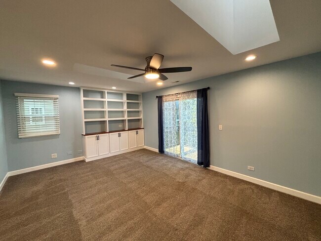 Foto del edificio - 2114 Southwind Cir