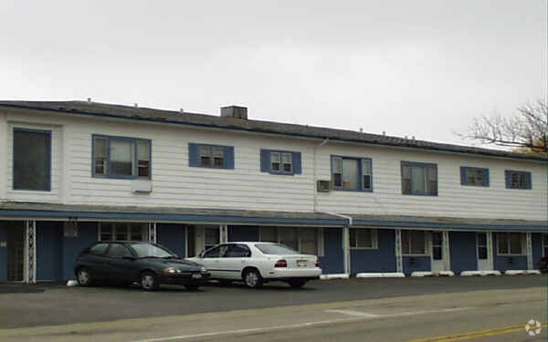 Foto principal - 910 Diamond Lake Rd