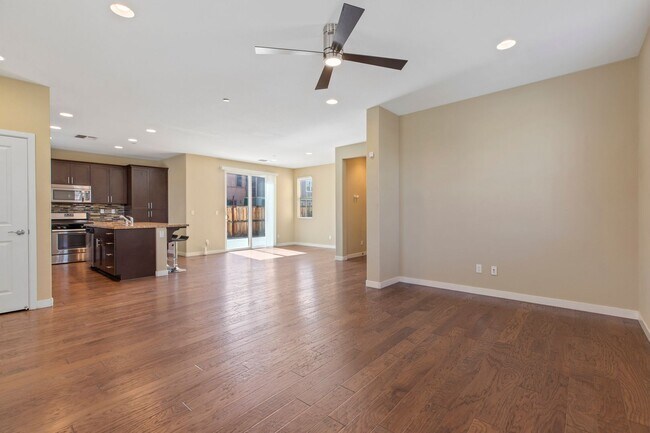Foto del edificio - 20833 Grapevine Dr