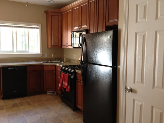 Building Photo - 158 Dryden Way
