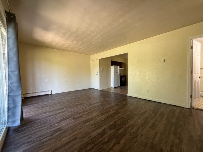 Building Photo - 6007 Oran Ave