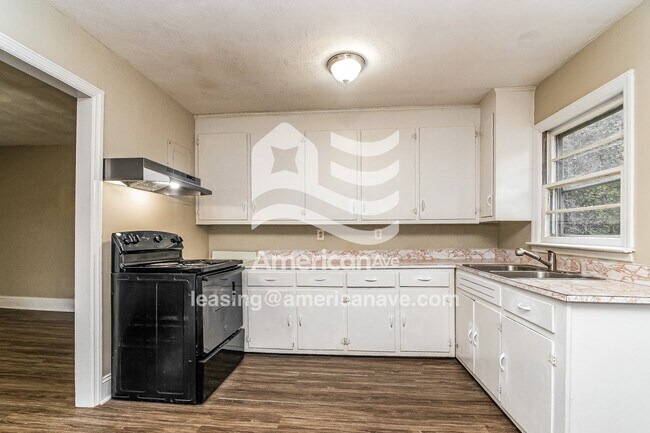 Foto del edificio - 5640 Duncan St