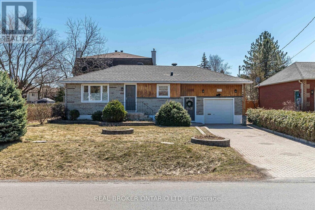 Primary Photo - 1670 Athans Ave