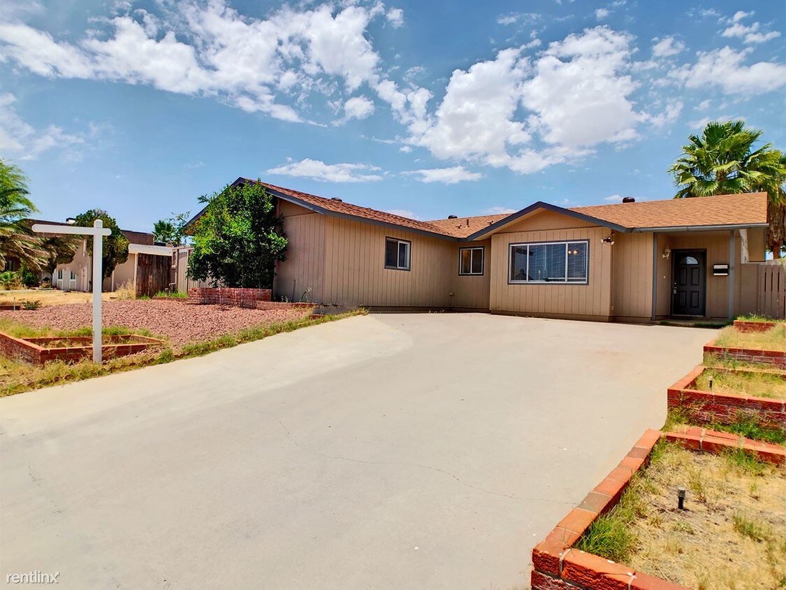 Foto principal - 3 br, 2 bath House - 808 Antigua St
