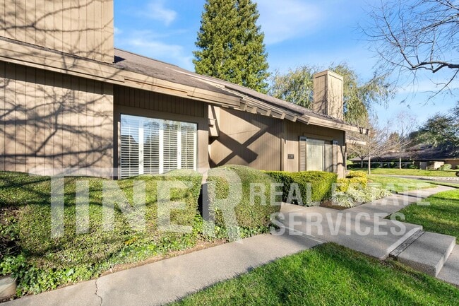 Foto del edificio - 11397 Gold Country Blvd