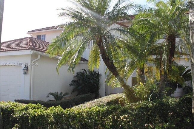 Foto del edificio - 2568 Jardin Pl