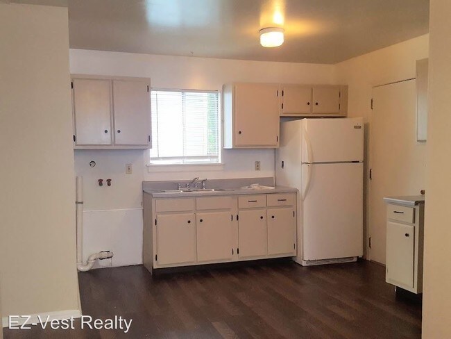 Building Photo - 3 br, 1.5 bath House - 226 West Taylor Avenue