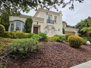 Building Photo - 7081 Corintia St