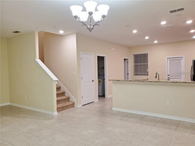 Building Photo - 14843 Evergreen Oak Loop