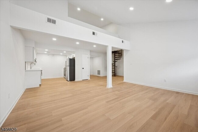 Foto del edificio - 103 Park Ave