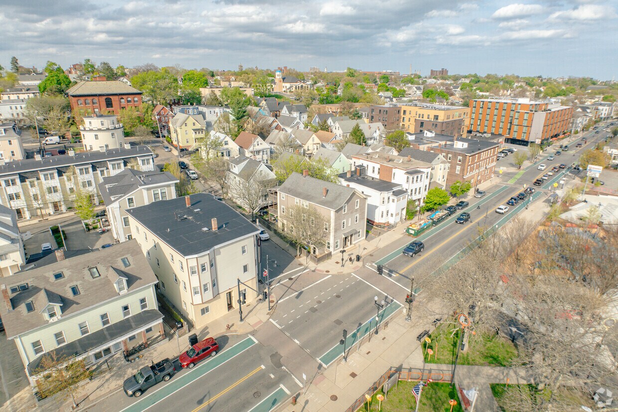 Contexto del barrio - 565 Somerville Ave
