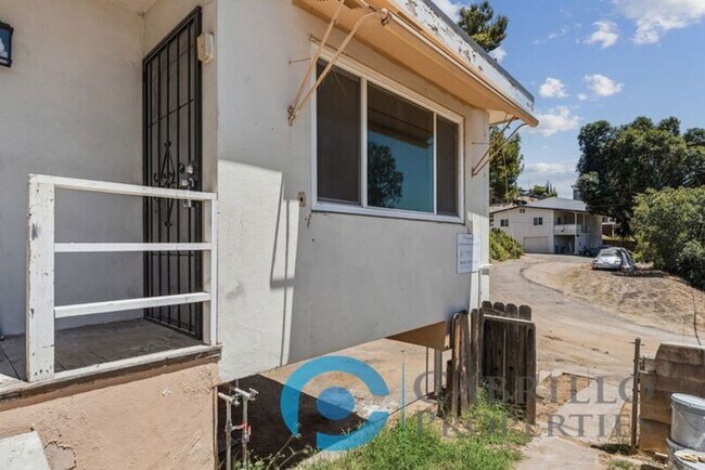 Foto del edificio - 407 Idaho Ave