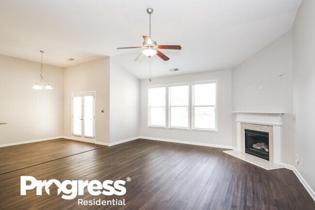 Foto del edificio - 891 Collingsworth Ln NE