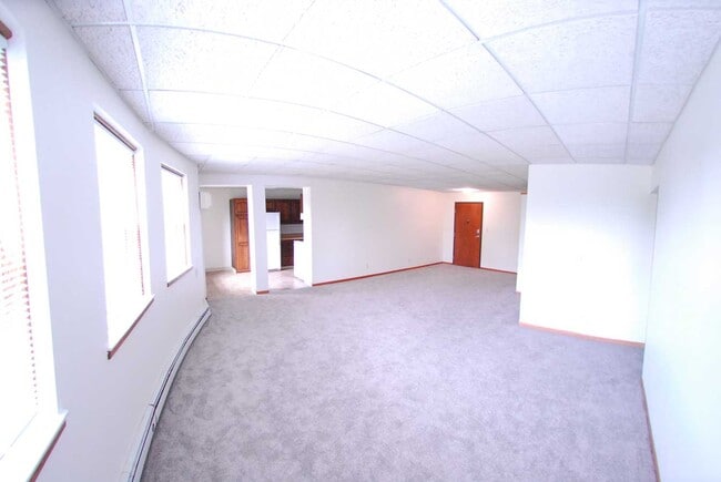 Apt. 28 Living Room - Lincoln Apartments LLC