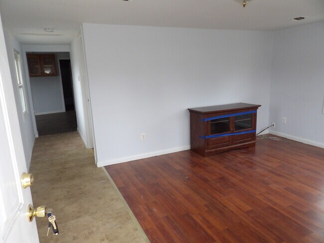 Building Photo - 125 2nd Ave